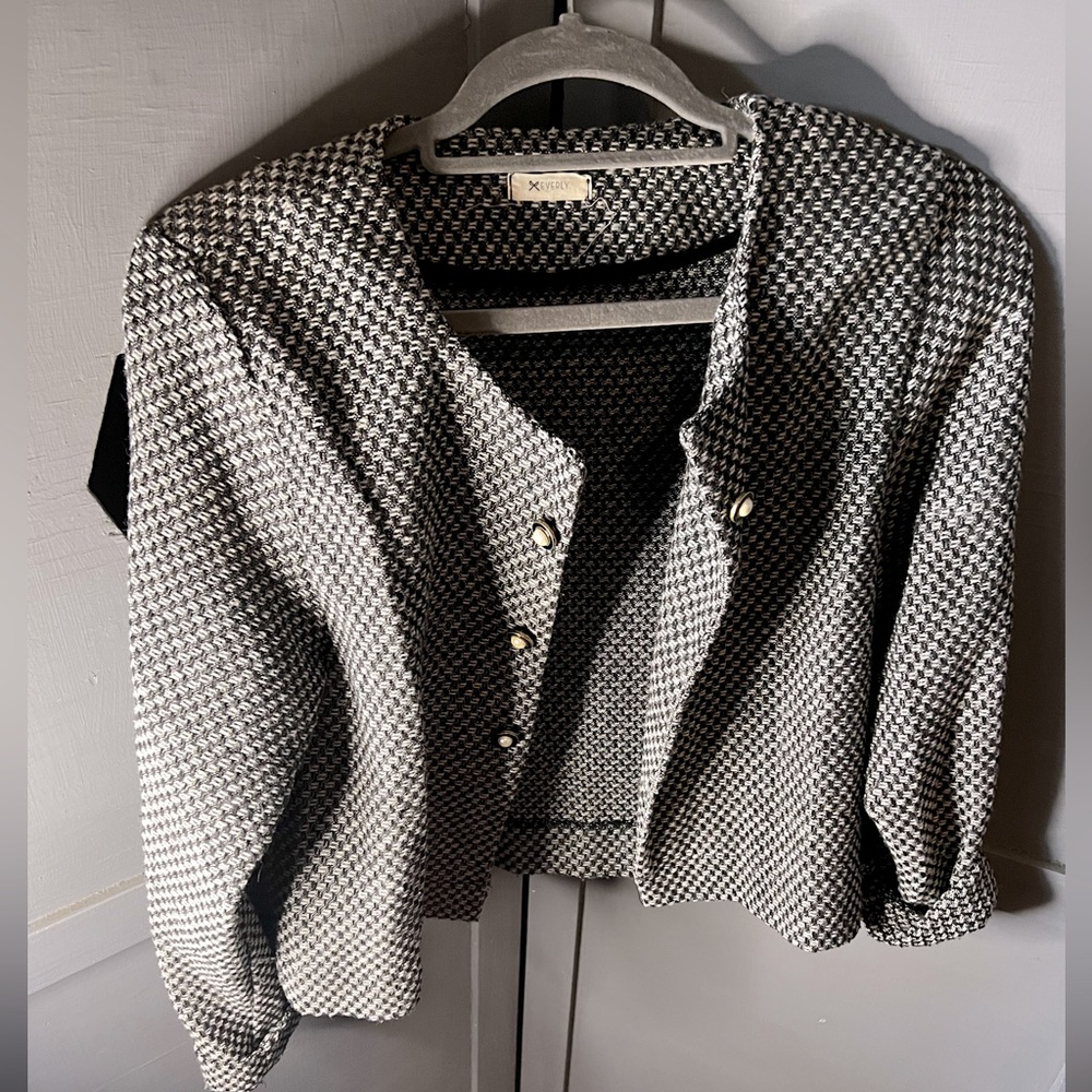Blazer, Medium.
